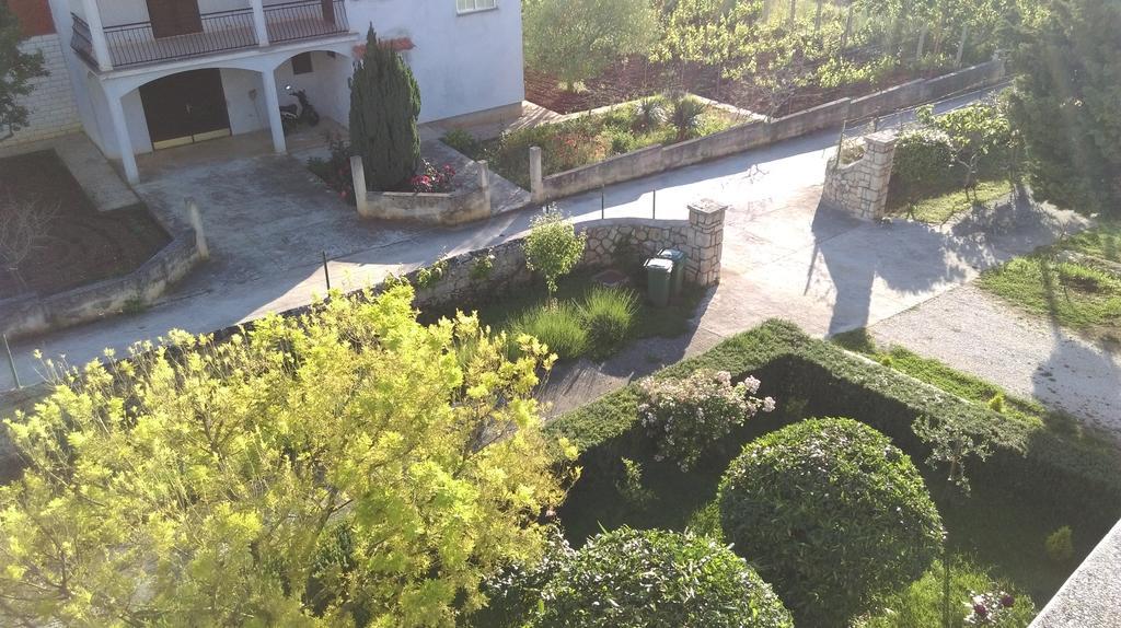Apartments Lena Sutomiscica المظهر الخارجي الصورة